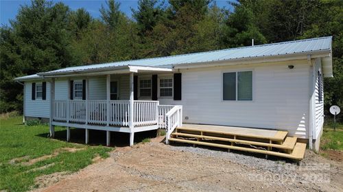 355 Round Knob Church Rd, West Jefferson, NC, 28694-8509 | Card Image