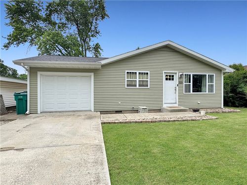 3221 Piatt Avenue, Mattoon, IL, 61938 | Card Image