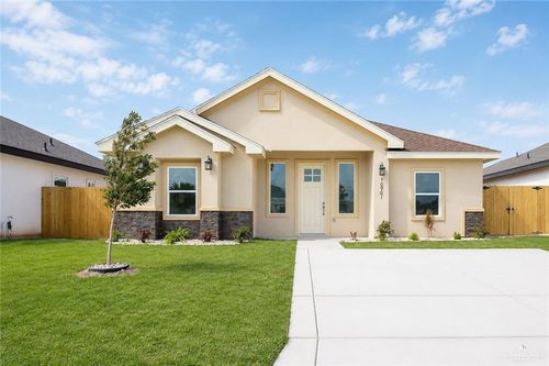 10901 N Sugar Bear Dr, Edinburg, TX, 78541-2085 | Card Image