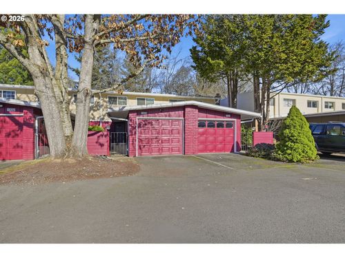 1326 Quaker St, Eugene, OR, 97402-6606 | Card Image