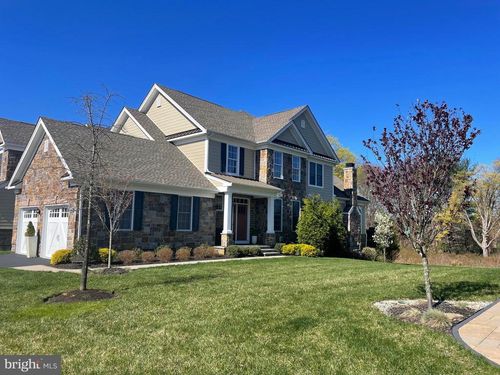 483-23 Stratford Ln, Holmdel, NJ, 07733-2376 | Card Image