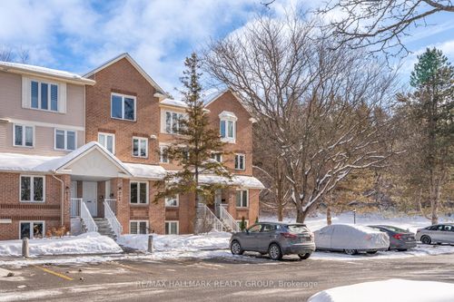 b-6746 Jeanne Darc Boulevard N, Orleans - Convent Glen and Area, ON, K1C6E9 | Card Image