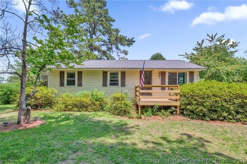 219 E Clinton St, Autryville, NC, 28318-9075 | Card Image