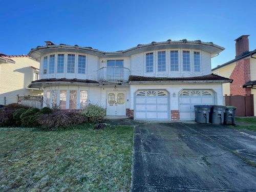 12476 75a Avenue, Surrey, BC, V3W0M3 | Card Image