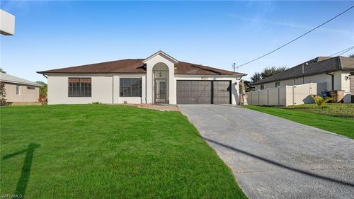 918 Acroft Ave, Lehigh Acres, FL, 33971-6427 | Card Image