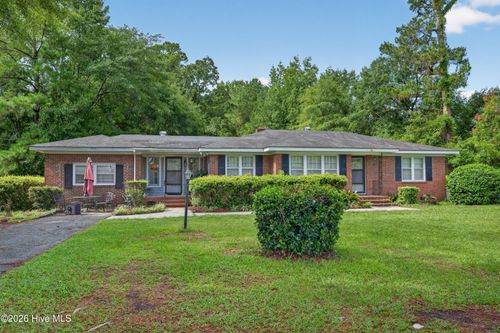 1025 Village Rd Ne, Leland, NC, 28451-8457 | Card Image