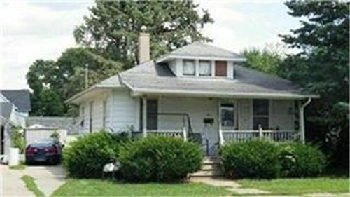 656 N Cedar St, Monticello, IA, 52310-1211 | Card Image