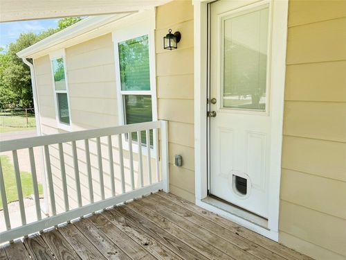 104 N Givins St, Hillsboro, TX, 76645-2682 | Card Image