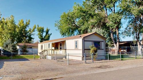 670 Walnut Ct, Battle Mountain, NV, 89820-2705 | Card Image