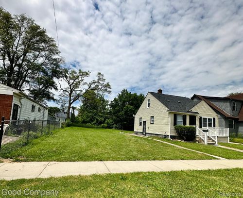 11675 Forrer St, Detroit, MI, 48227-1765 | Card Image