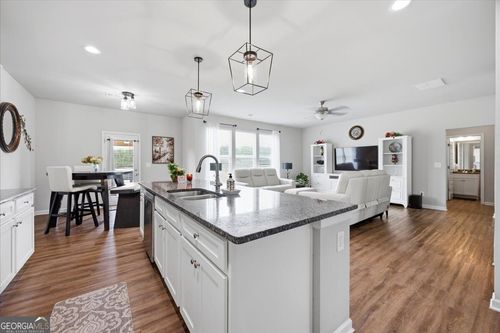 173 Sanders Road, Macon, GA, 31210 | Card Image