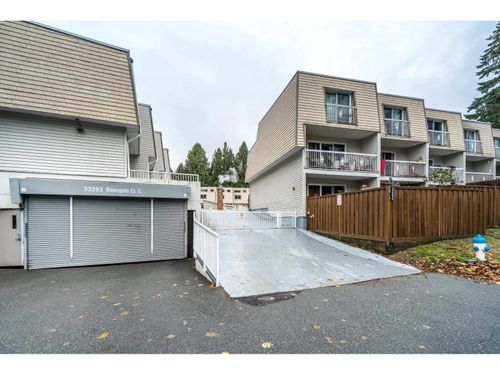 17-33923 E Bourquin Crescent E, Abbotsford, BC, V2S1Y2 | Card Image