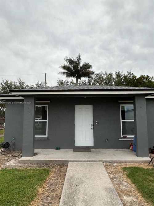 322 Carissa Dr, Pahokee, FL, 33476-2446 | Card Image