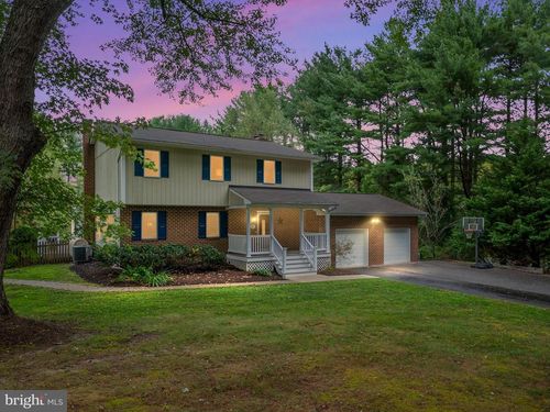 2744 Swann Way, Davidsonville, MD, 21035-1219 | Card Image