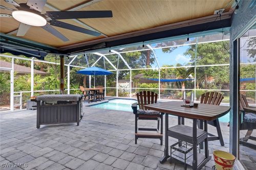 2667 River Reach Dr, NAPLES, FL, 34104-6932 | Card Image