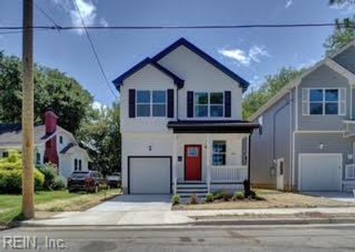 26 Taylor Ave E, Hampton, VA, 23663-1612 | Card Image