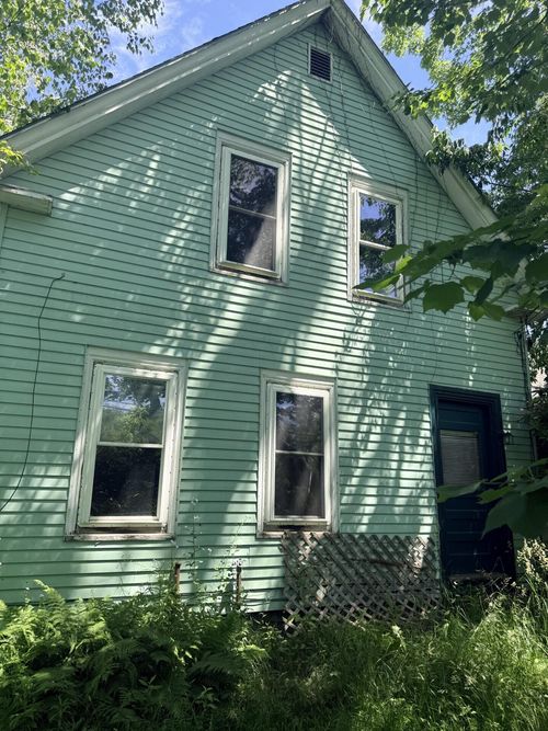 1769 Washington Rd, Waldoboro, ME, 04572-5600 | Card Image