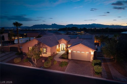 7347 Peace Rose St, Las Vegas, NV, 89131-2301 | Card Image