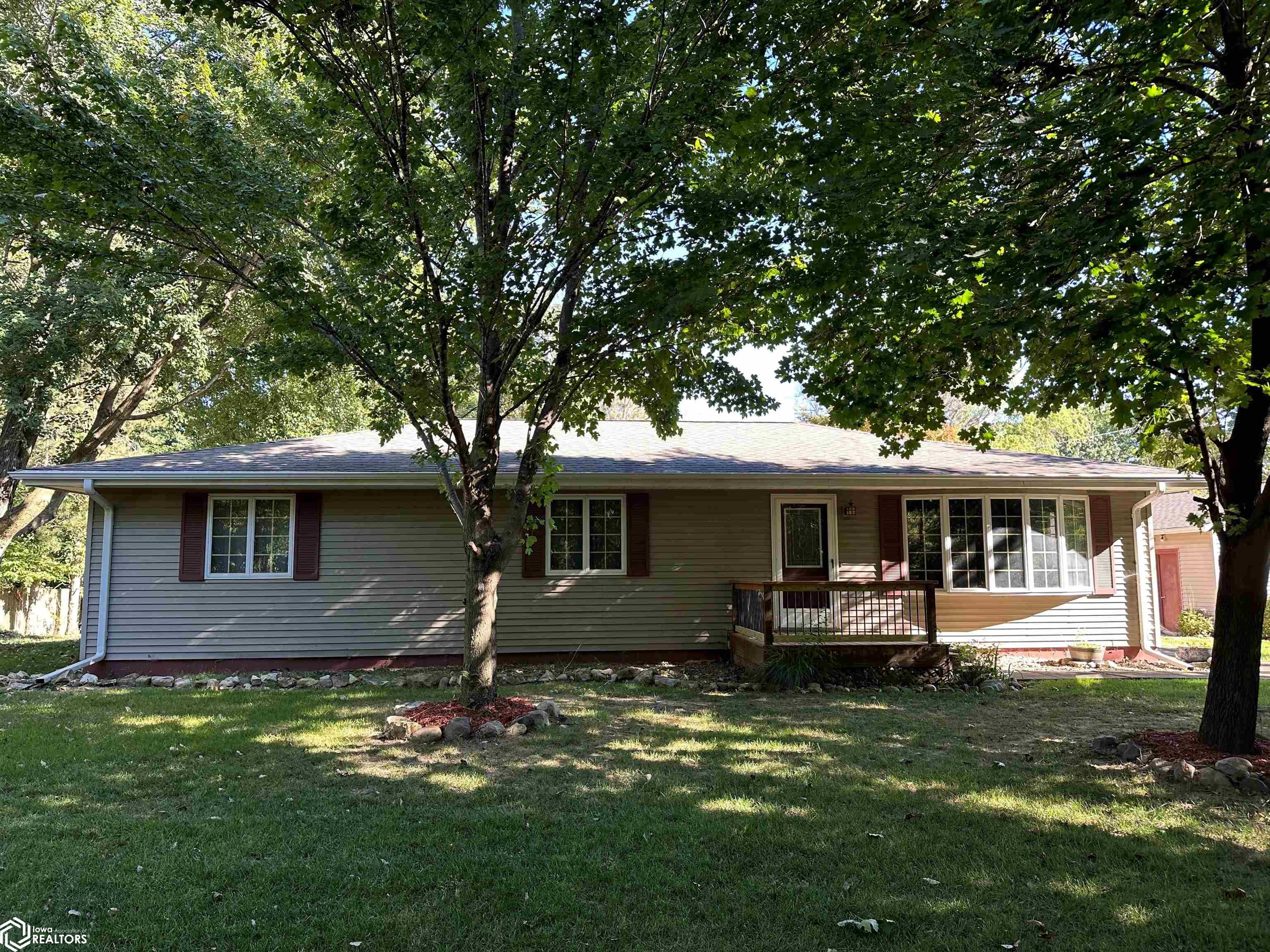 212th St, Fort Madison, IA 52627
