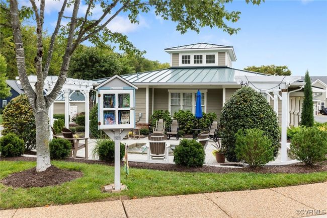 9477 Creek Summit Cir, House other with 4 bedrooms, 3 bathrooms and null parking in Richmond VA | Image 9