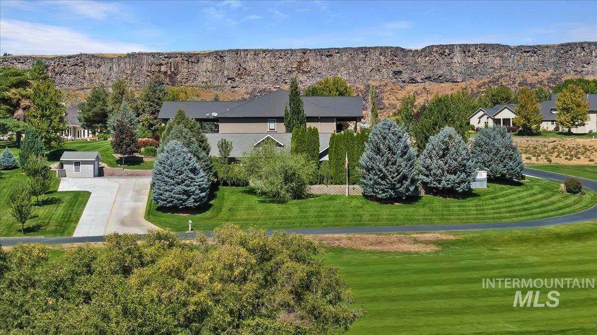 Riverside Ln, Buhl, ID 83316