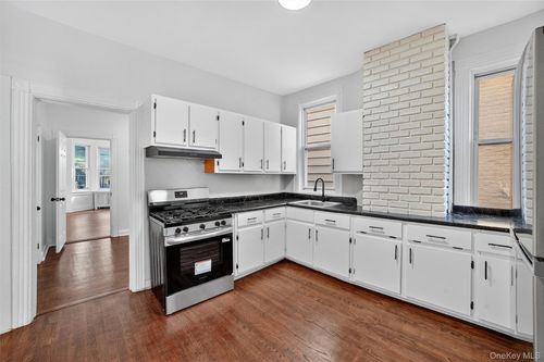 apt-1-59 Park Hill Ave, Yonkers, NY, 10701-4217 | Card Image