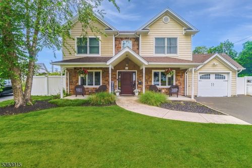 88 Bergen Dr, Little Falls, NJ, 07424-1342 | Card Image