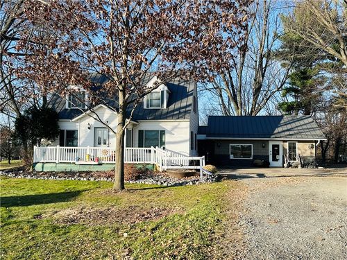 1113 E Division St, Neillsville, WI, 54456-2122 | Card Image