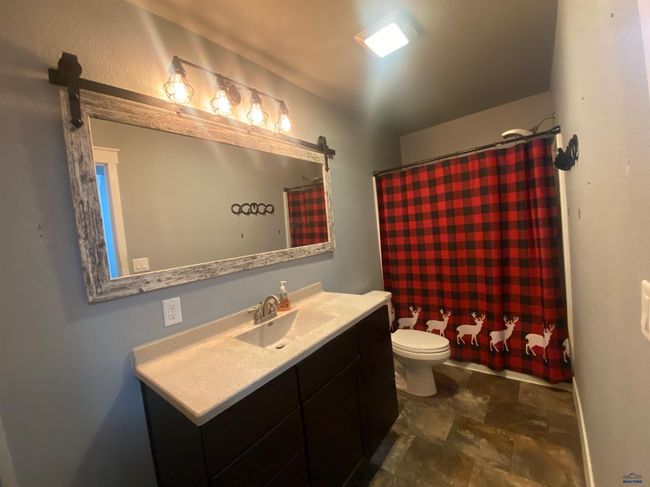 10049 Kaelem Ct, House other with 4 bedrooms, 3 bathrooms and null parking in Summerset SD | Image 13