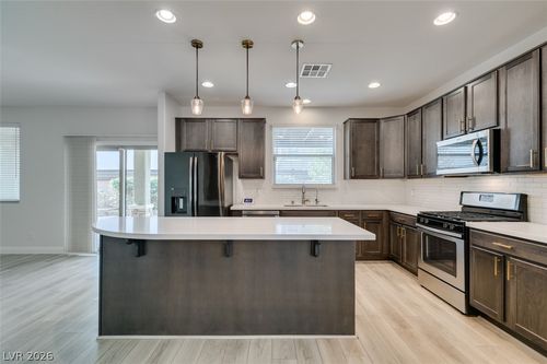 6633 Autumn Breeze St, Las Vegas, NV, 89148-5321 | Card Image