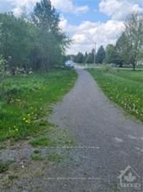 00 Pioneer Road S, North Grenville, ON, K0G1J0 | Card Image