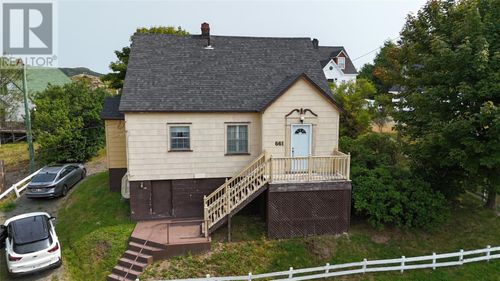 661 Main St, Burin, NL, A0E1E0 | Card Image