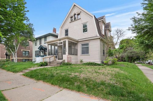129 W 33rd Street, Minneapolis, MN, 55408 | Card Image