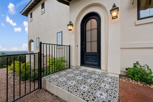 403 Rose Branch Way, Austin, TX, 78738-2138 | Card Image