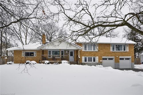 230 Kitchener Rd, Cambridge, ON, N3H1A6 | Card Image