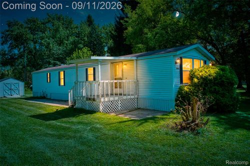 20835 W Trebesh Cir, Pinckney, MI, 48169-9727 | Card Image
