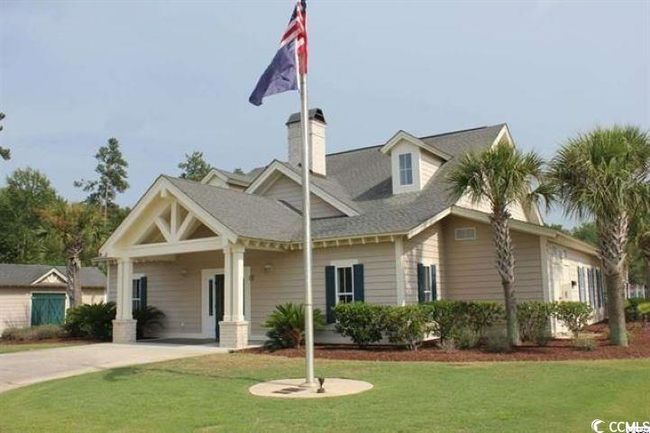 View of front of home featuring a chimney and a front yard | Image 29