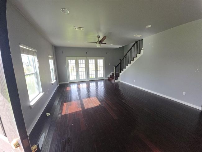 146 Disney St, House other with 3 bedrooms, 3 bathrooms and 2 parking in Arcola TX | Image 6