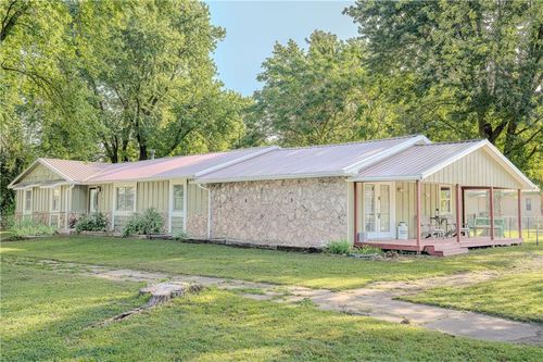 202 N 6th St, Fredonia, KS, 66736-1344 | Card Image