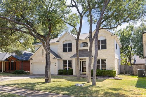 8017 Luling Ln, Austin, TX, 78729-4912 | Card Image