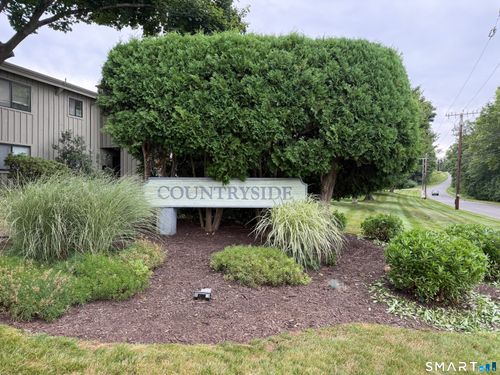 136-136 Webster Ct, Newington, CT, 06111-5125 | Card Image