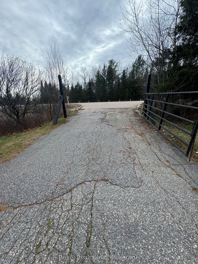 3877 Highway 17, House other with 5 bedrooms, 2 bathrooms and 10 parking in Mattawa ON | Image 31