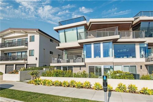 c-810 Esplanade, Redondo Beach, CA, 90277-3639 | Card Image