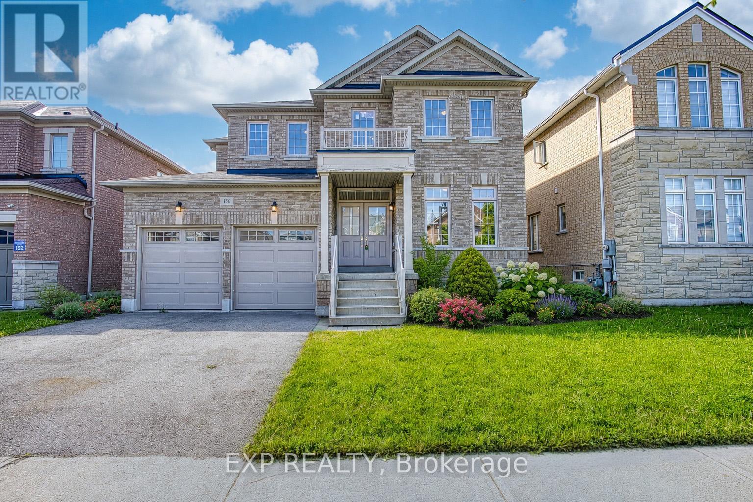 Residential in Hamilton (Waterdown)