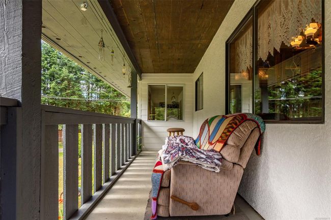 1301 Sayward Rd, House other with 5 bedrooms, 3 bathrooms and 6 parking in Sayward BC | Image 38
