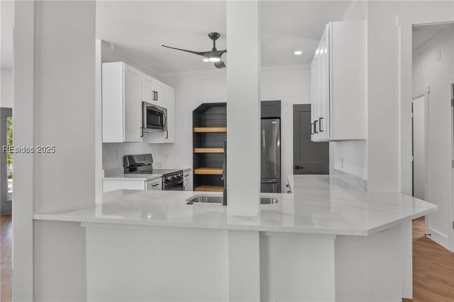 1003 10 Th St, House other with 3 bedrooms, 3 bathrooms and null parking in Port Royal SC | Image 6