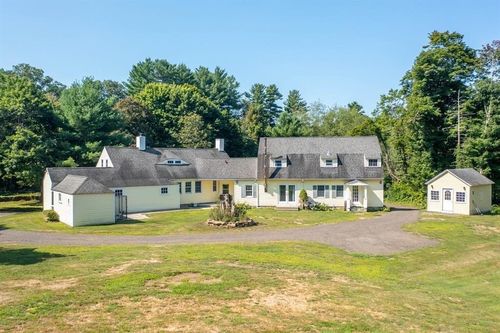 1530 Hartford Pike, Killingly, CT, 06243-1809 | Card Image