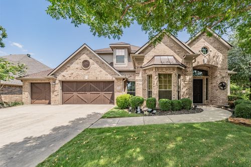 8541 Thorne Dr, Lantana, TX, 76226-6680 | Card Image