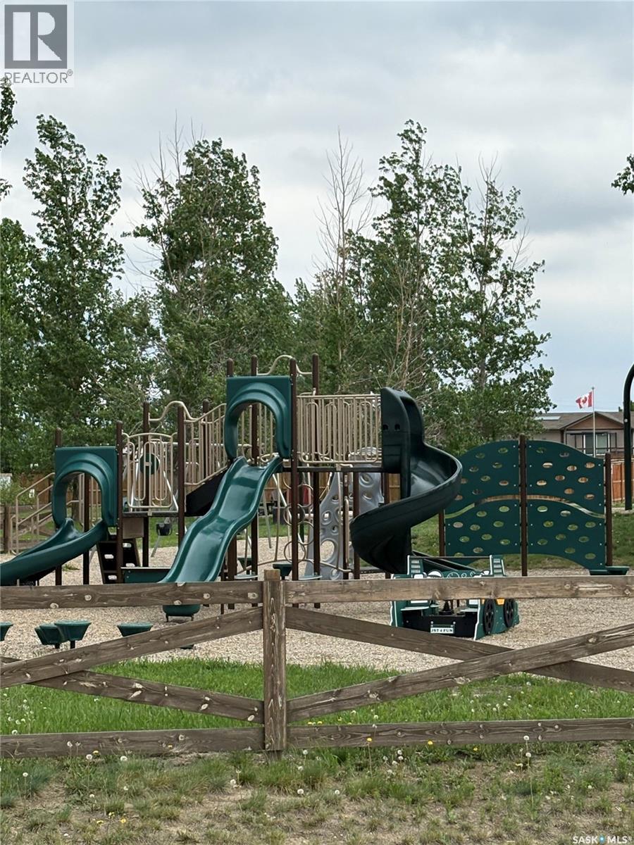 Land in Lake Diefenbaker 5