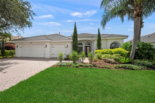 8275 Barton Farms Blvd, SARASOTA, FL, 34240-8206 | Card Image